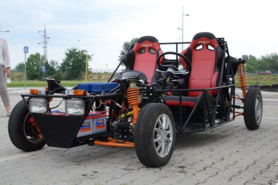 Studenti FTN-a napravili prvo vozilo na hibridno-električni pogon