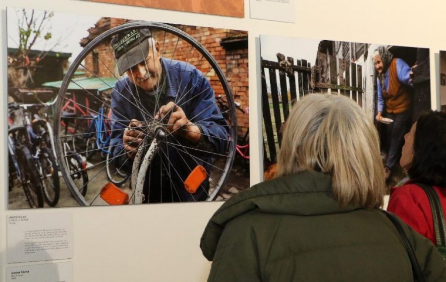 Otvorena izložba “Unter Anderen-Među drugima (60 portreta – 60 priča)”