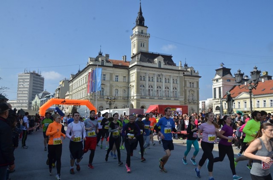 26. Novosadski polumaraton startuje na Trgu slobode