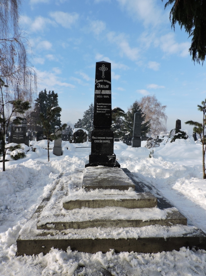 Obnovljen nadgrobni spomenik Jovanu Jovanoviću Zmaju u Sremskoj Kamenici