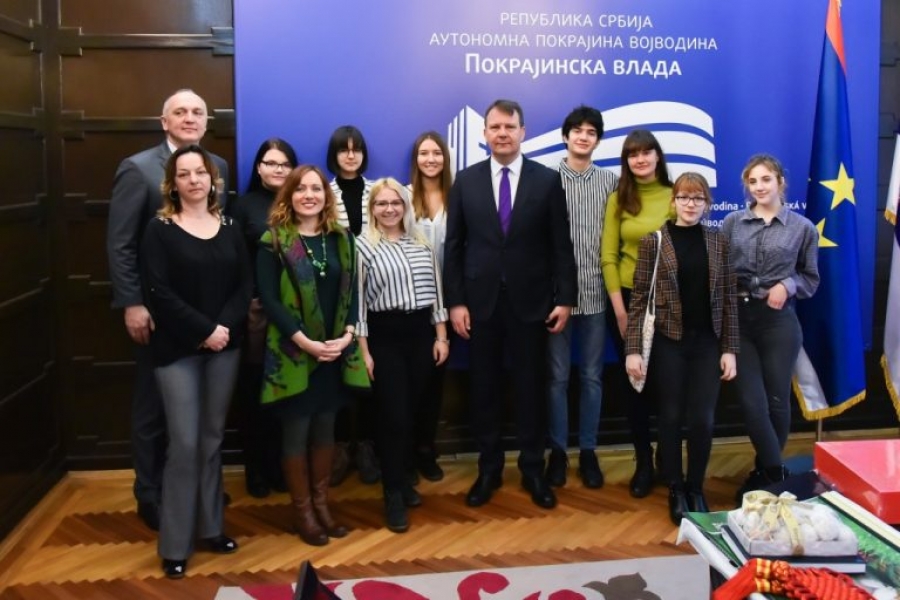 Prijem za đake Karlovačke gimnazije koji su bili na usavršavanju kineskog jezika u Kini